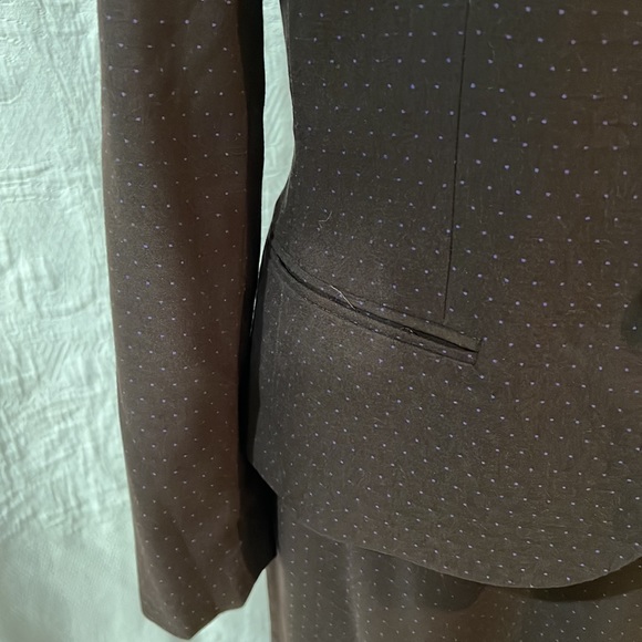 Jones New York Suit, skirt suit set, size 6 - Picture 5 of 16